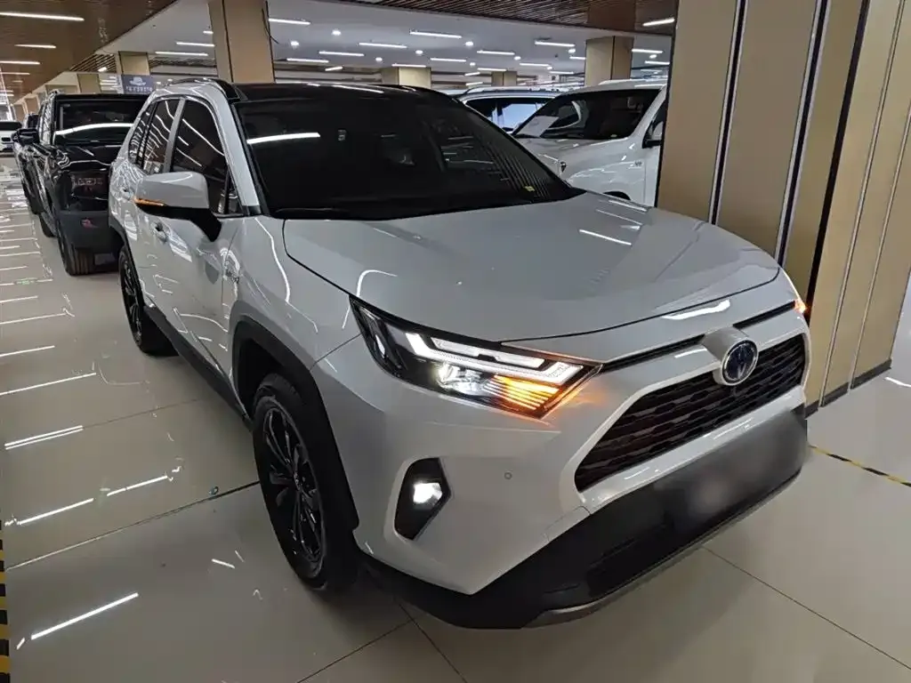 Toyota RAV4 2024 из CN, фото 7