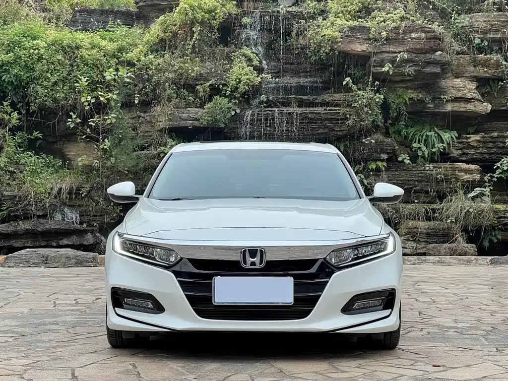 Honda Accord 2021 из CN, фото 4