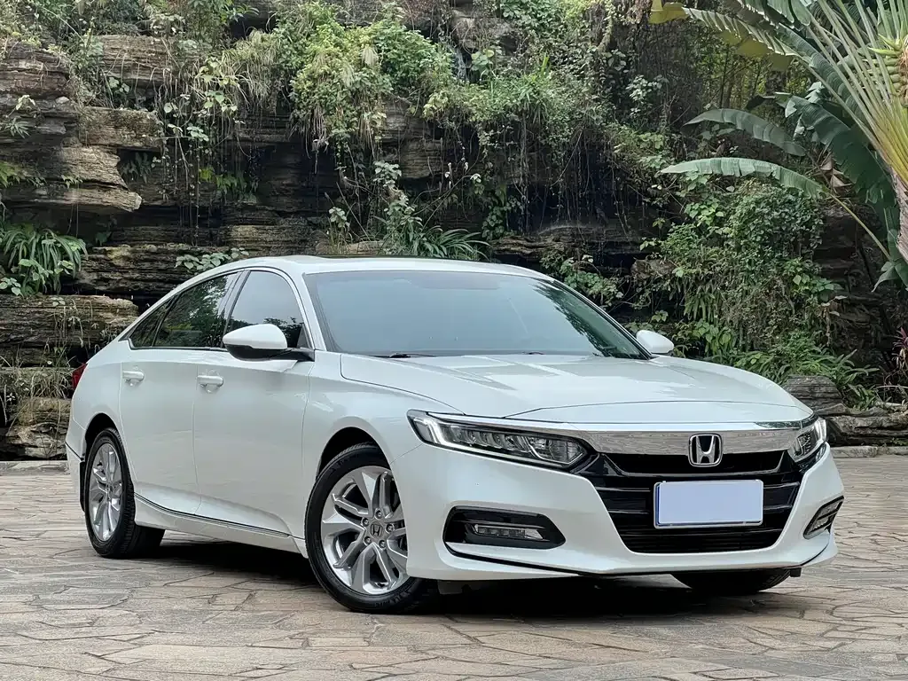 Honda Accord 2021 из CN, фото 10
