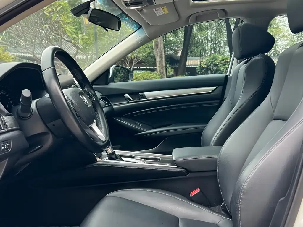 Honda Accord 2021 из CN, фото 5