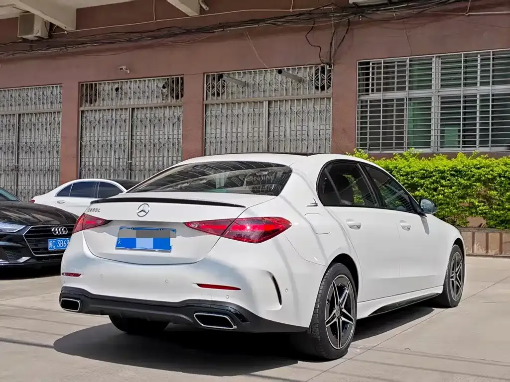 Mercedes-Benz C-Class 2023 из CN, фото 3