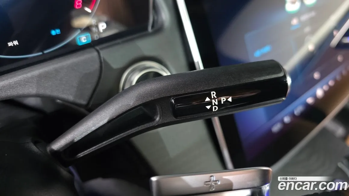 Mercedes-Benz E-Class 2025 из KR, фото 8