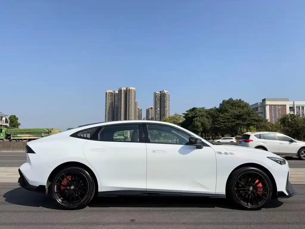 Changan UNI-V 2023 из CN, фото 5