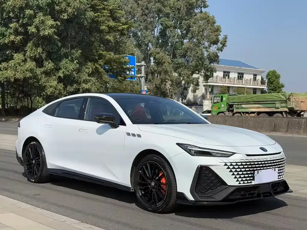 Changan UNI-V 2023 из CN, фото 10