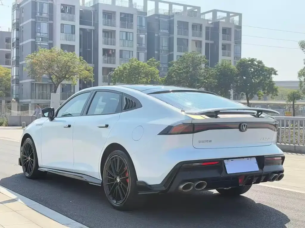 Changan UNI-V 2023 из CN, фото 4