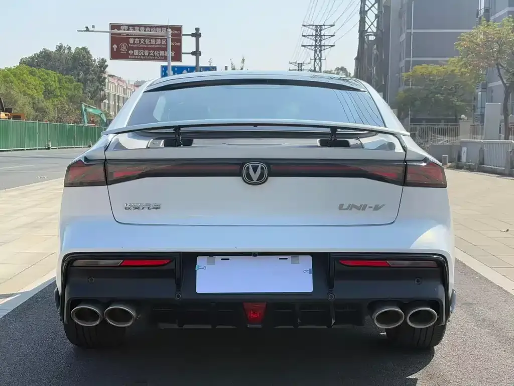 Changan UNI-V 2023 из CN, фото 8