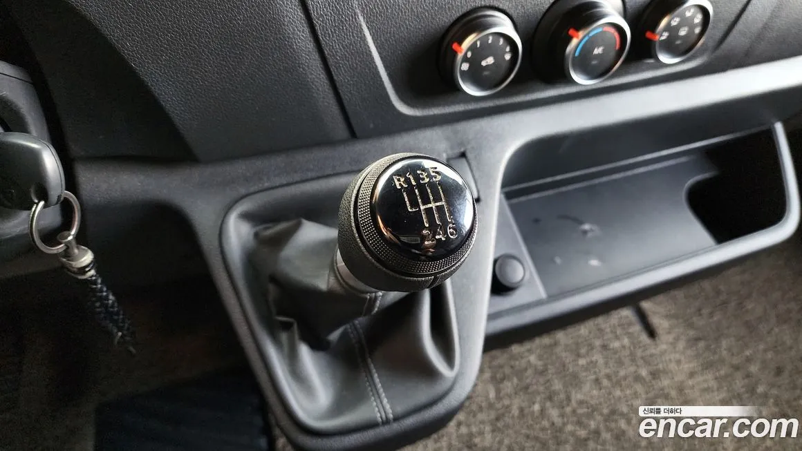 Renault Korea (Samsung) Master 2022 из KR, фото 2