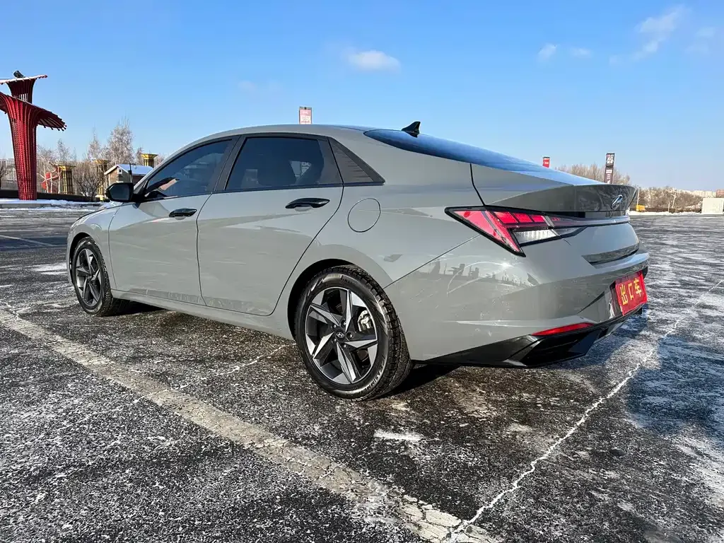 Hyundai Elantra 2022 из CN, фото 8
