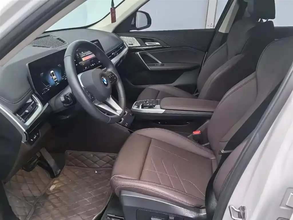 BMW X1 2024 из CN, фото 2