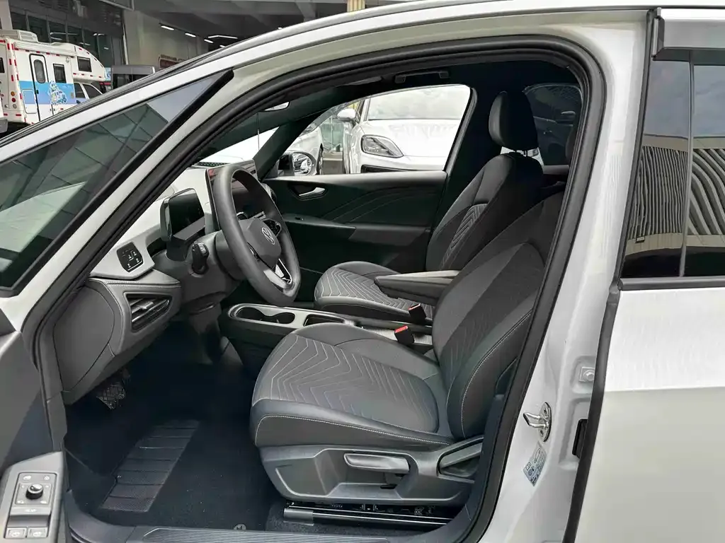 Volkswagen ID.3 2024 из CN, фото 2