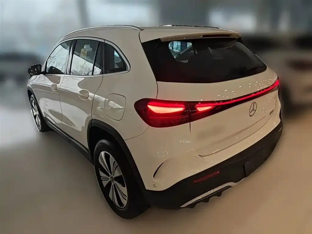 Mercedes-Benz EQA 2025 из CN, фото 9