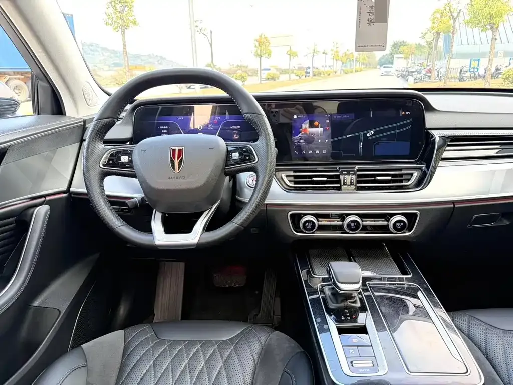 Hongqi HS5 2023 из CN, фото 2