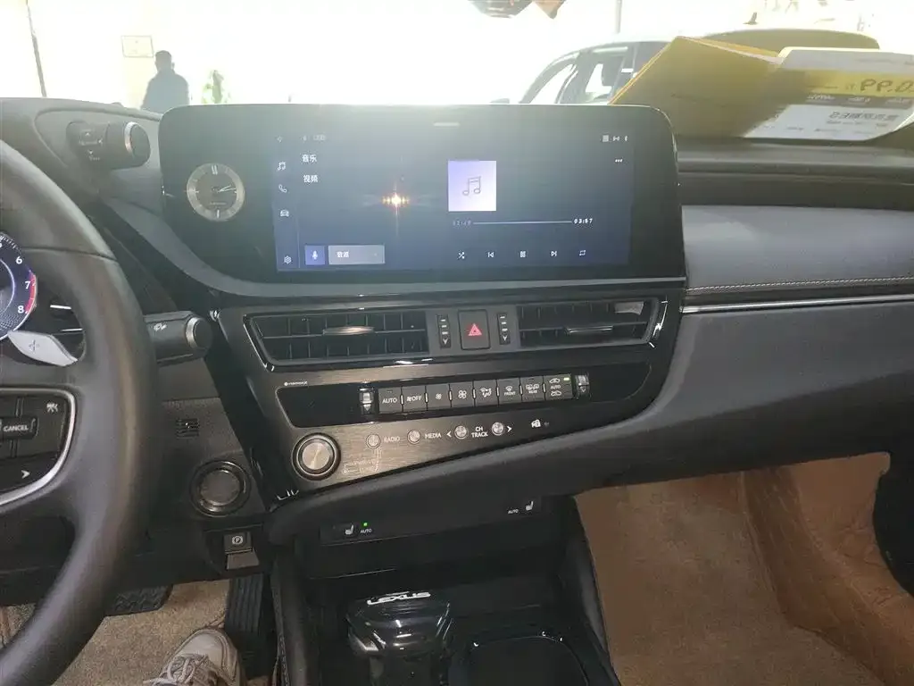 Lexus ES 2024 из CN, фото 6