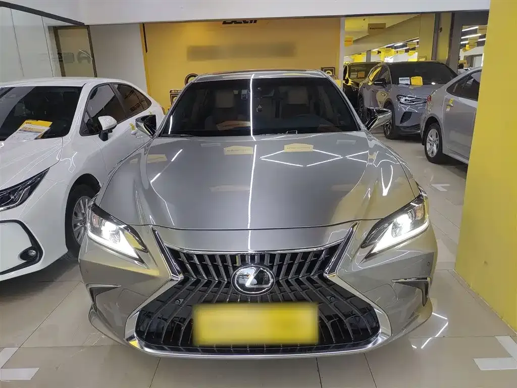 Lexus ES 2024 из CN, фото 5