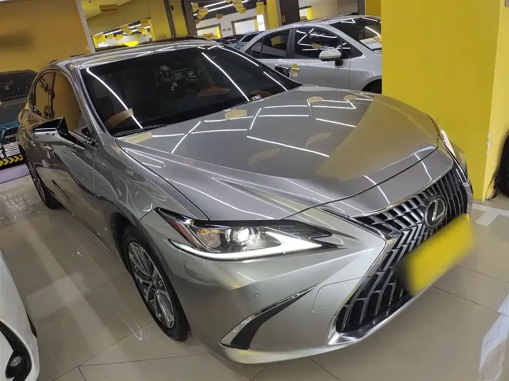 Lexus ES 2024 из CN, фото 7