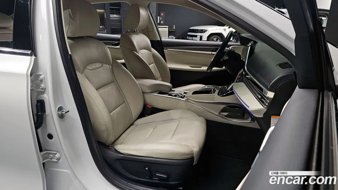 Hyundai Grandeur 2022 из KR, фото 3