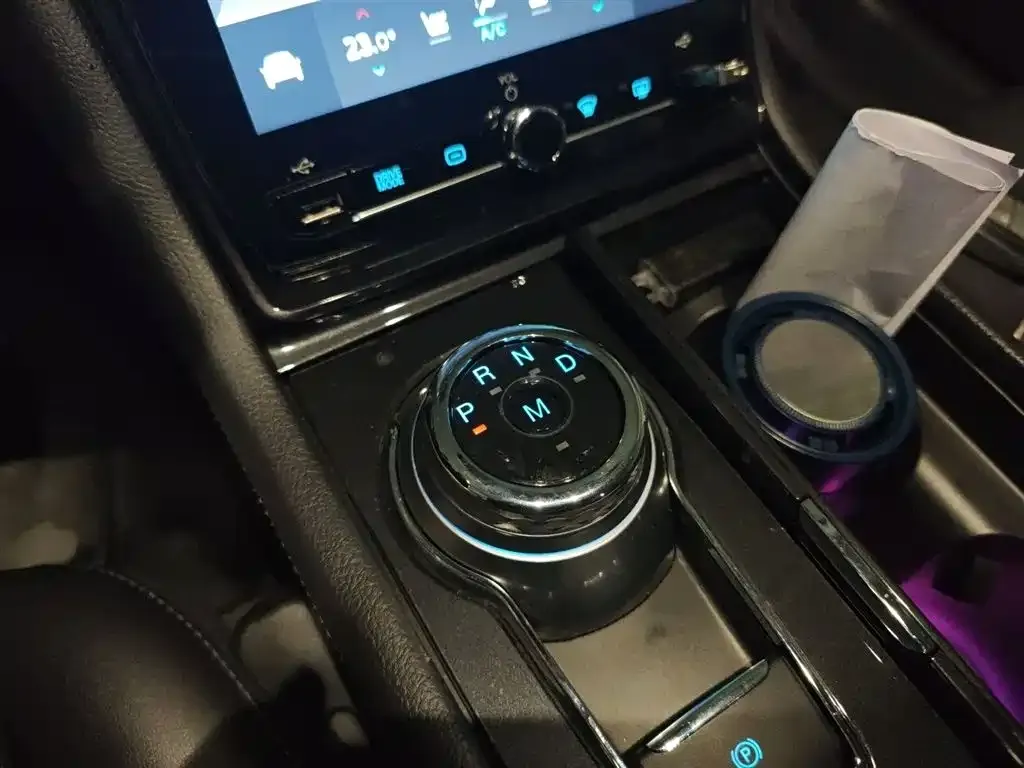 Ford Taurus 2021 из CN, фото 5
