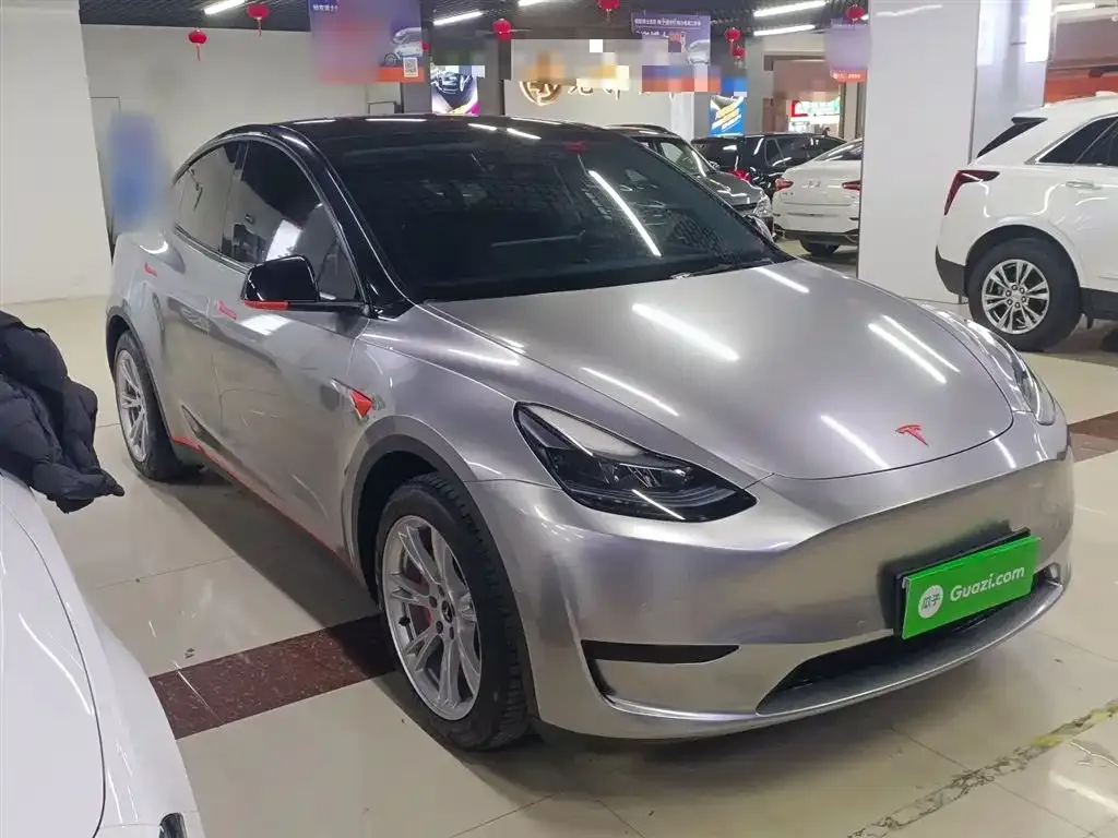 Tesla Model Y 2023 из CN, фото 10