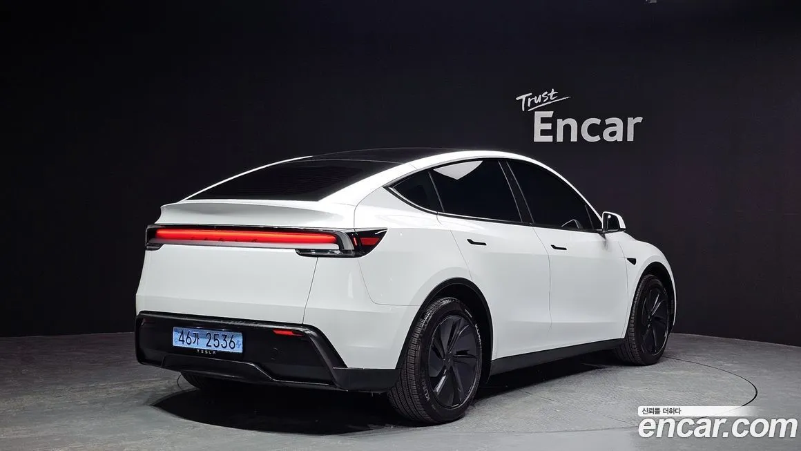 Tesla Model Y 2025 из KR, фото 3