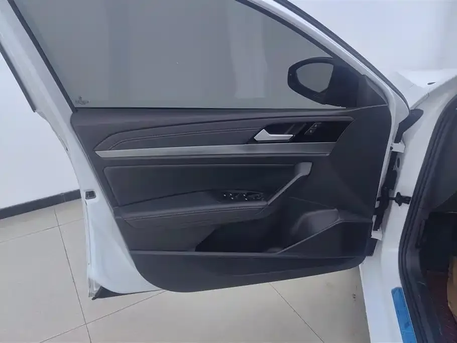 Volkswagen Lavida 2023 из CN, фото 10