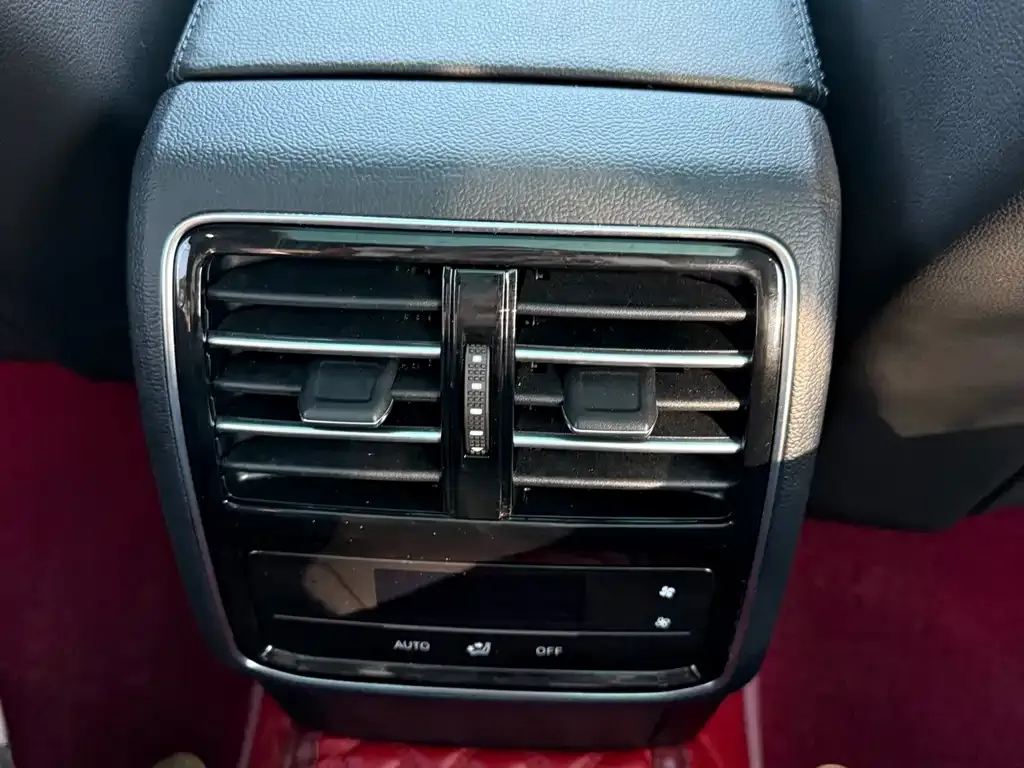 Volkswagen Magotan 2021 из CN, фото 2