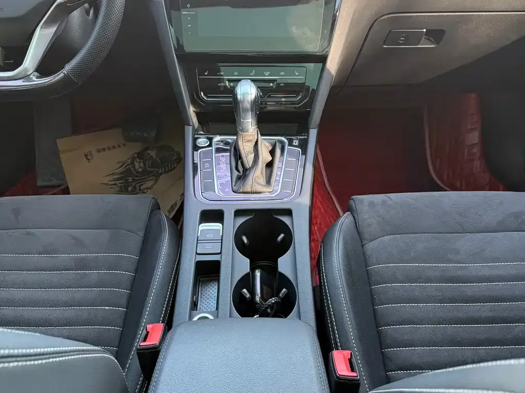 Volkswagen Magotan 2021 из CN, фото 6