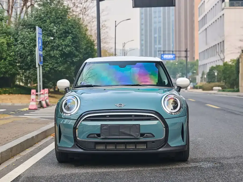 MINI Cooper (3-door) 2023 из CN, фото 4