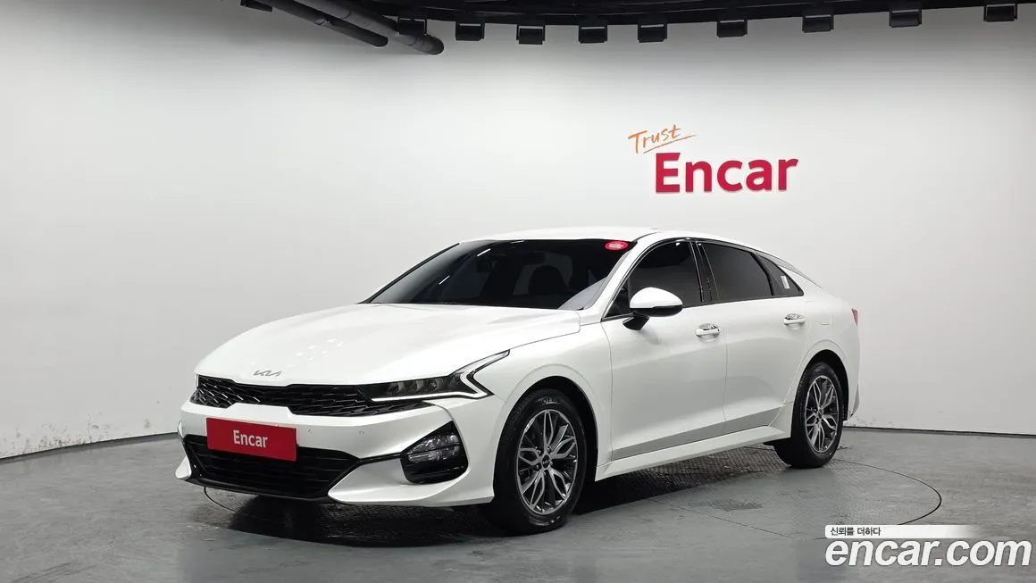 Kia K5 2023 из KR, фото 1
