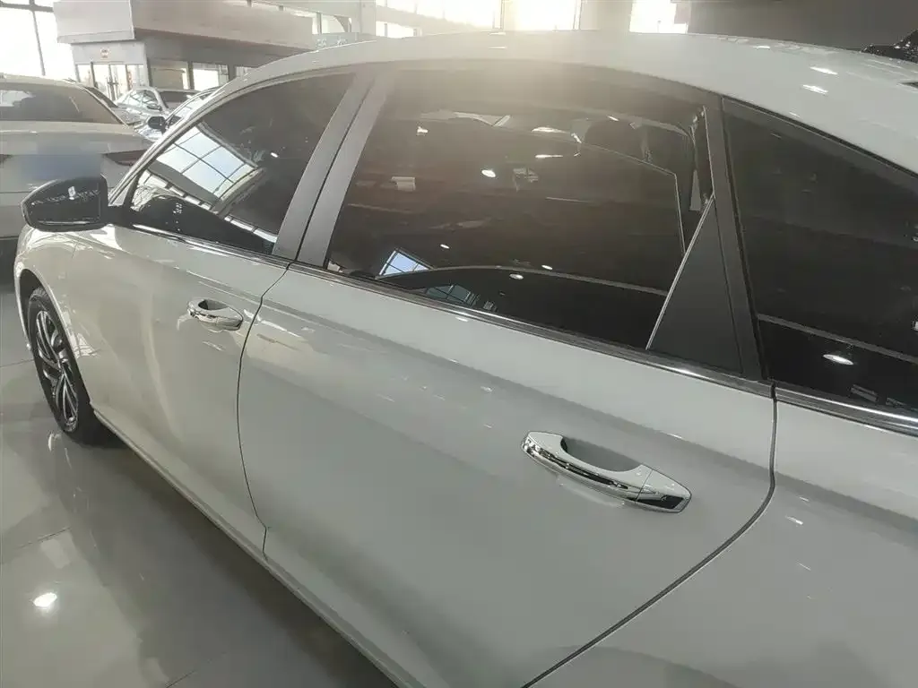Volkswagen Lavida 2025 из CN, фото 4