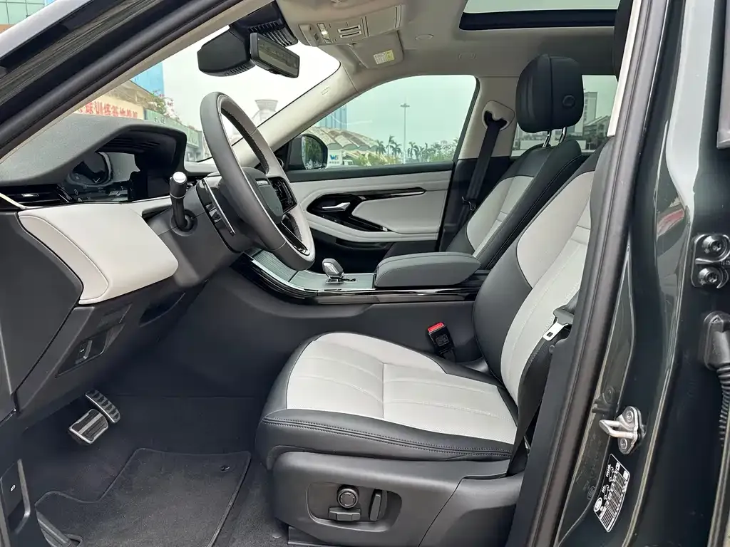 Land Rover Evoque 2024 из CN, фото 6