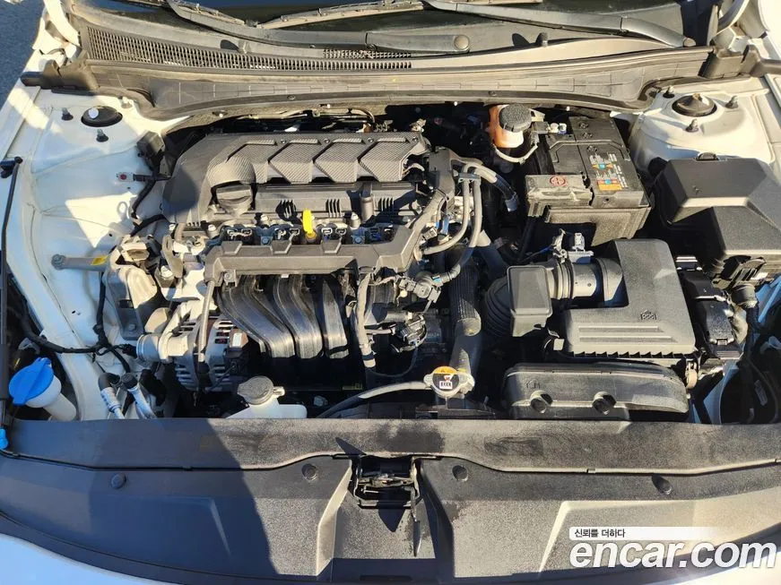 Hyundai AVANTE 2022 из KR, фото 10