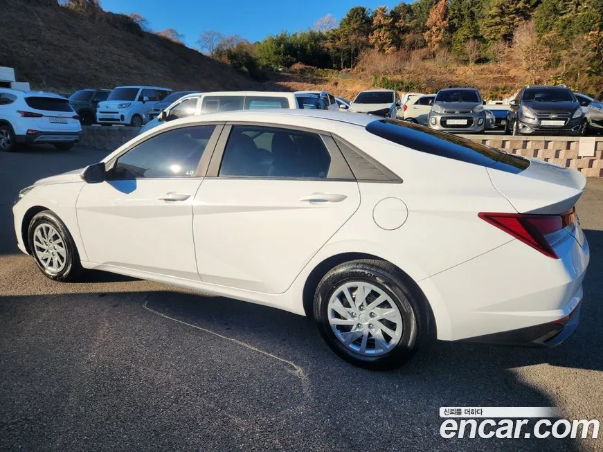Hyundai AVANTE 2022 из KR, фото 5