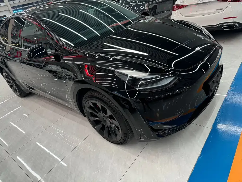 Tesla Model Y 2023 из CN, фото 1