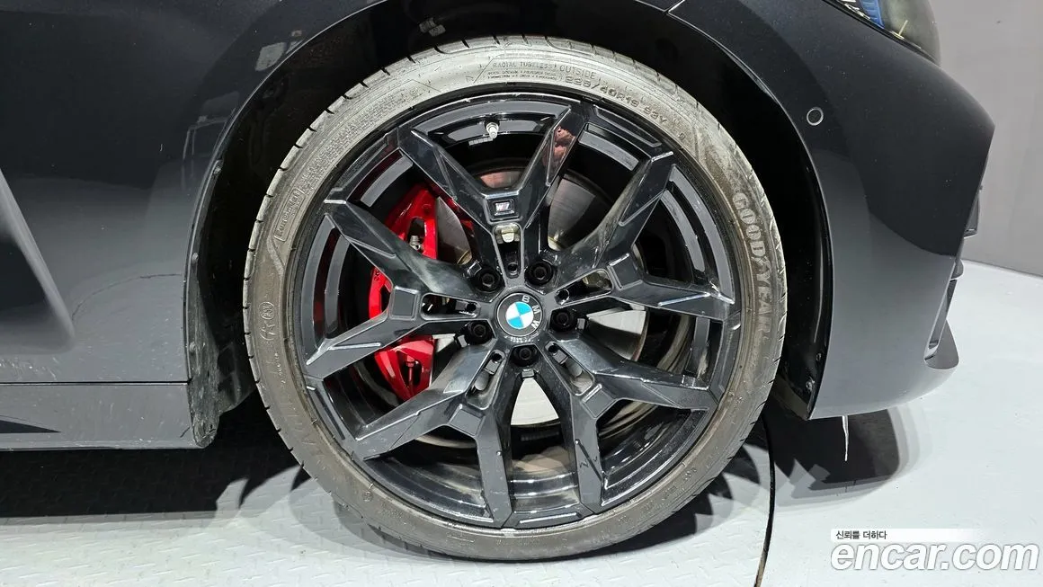 BMW 4-Series 2025 из KR, фото 5