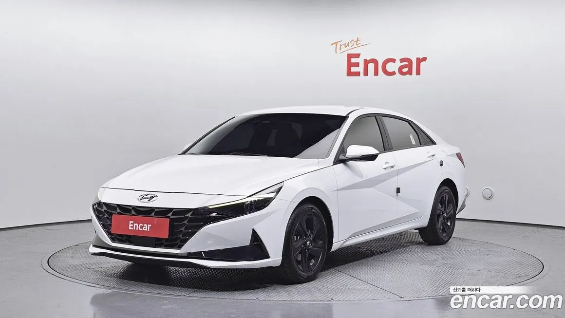 Hyundai AVANTE 2023 из KR, фото 1