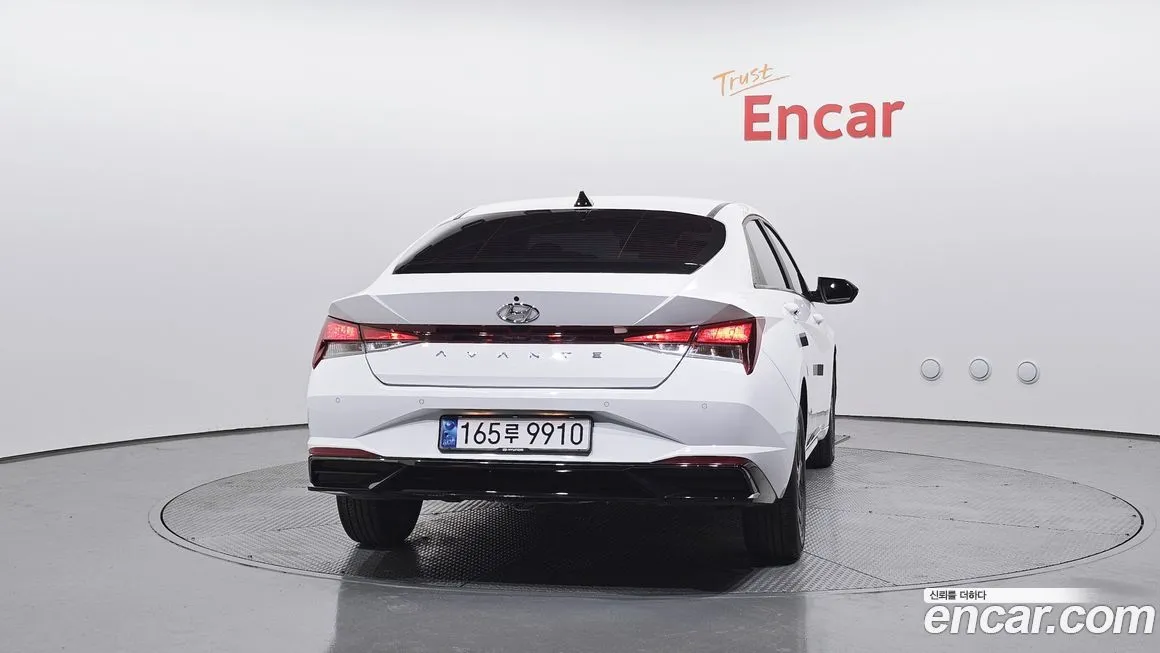 Hyundai AVANTE 2023 из KR, фото 3
