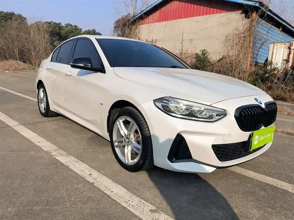 BMW 1 Series 2021 из CN, фото 5