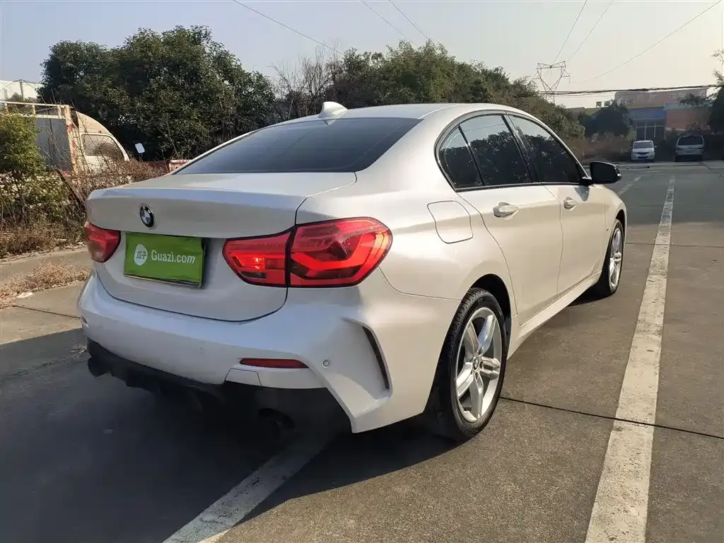 BMW 1 Series 2021 из CN, фото 10