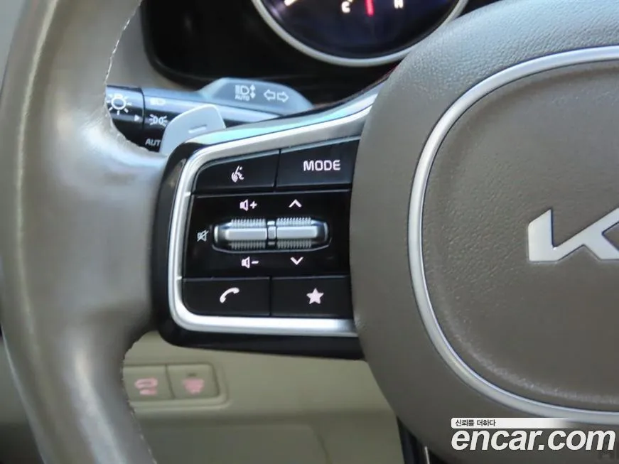 Kia Carnival 2022 из KR, фото 2