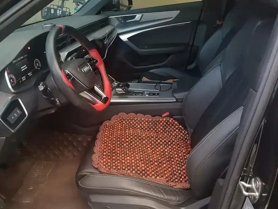 Audi A6L 2021 из CN, фото 10