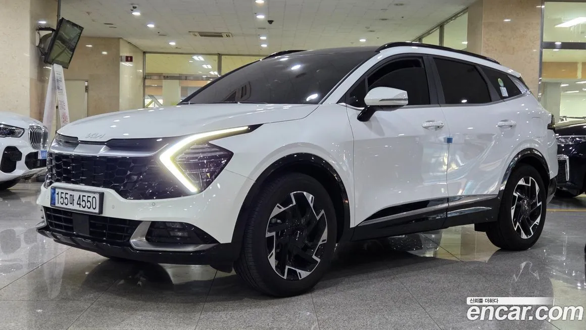 Kia Sportage — фото 1