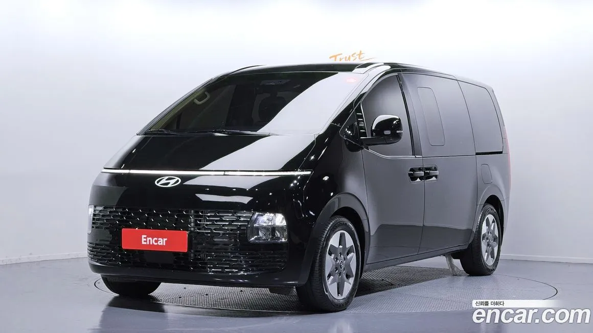 Hyundai Staria 2025 из KR, фото 1