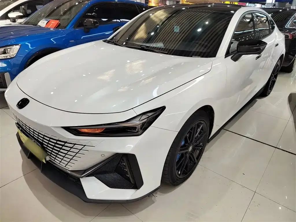 Changan UNI-V 2023 из CN, фото 1