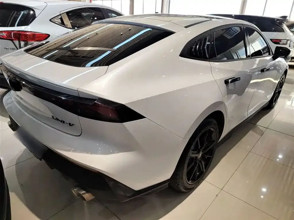 Changan UNI-V 2023 из CN, фото 7