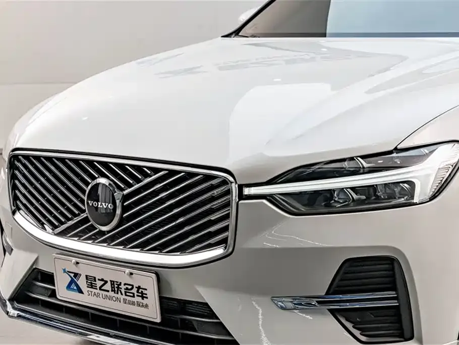Volvo XC60 2025 из CN, фото 9