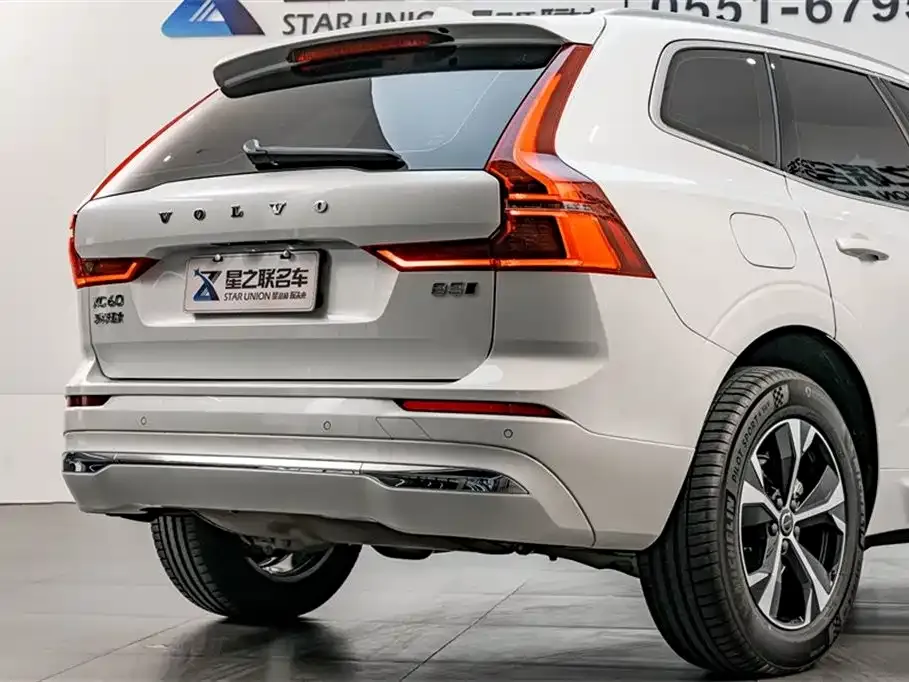 Volvo XC60 2025 из CN, фото 5