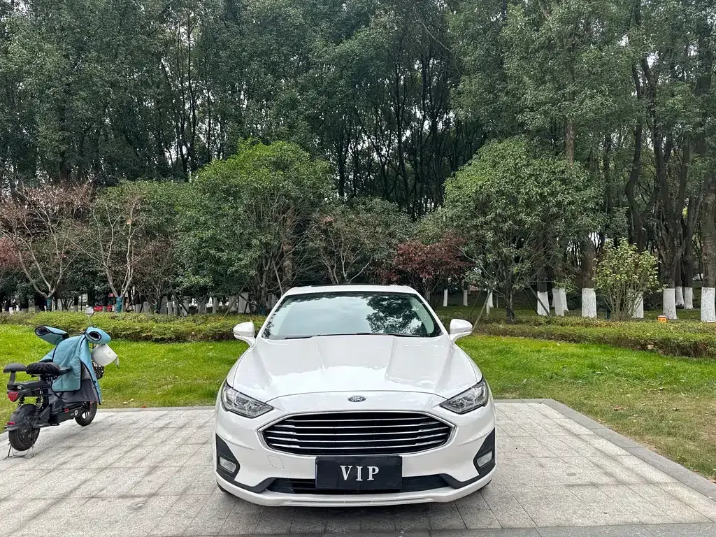 Ford Mondeo 2022 из CN, фото 9