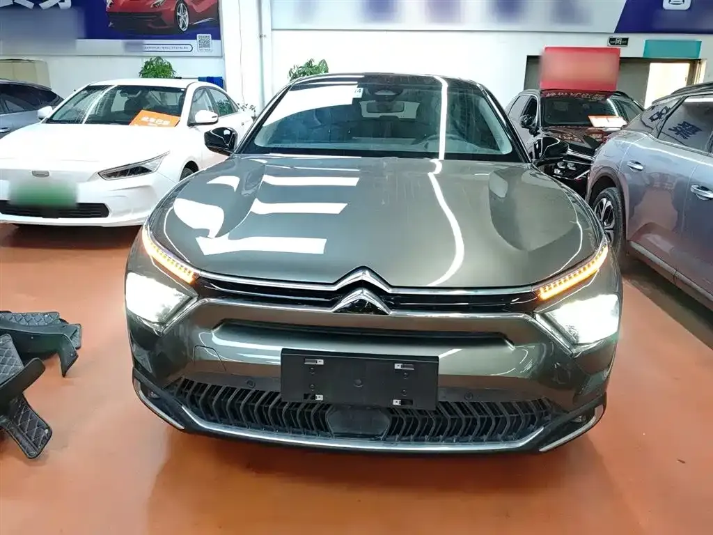 Citroen C5 X 2022 из CN, фото 4