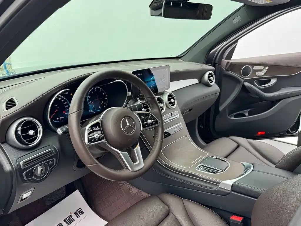 Mercedes-Benz GLC 2022 из CN, фото 8