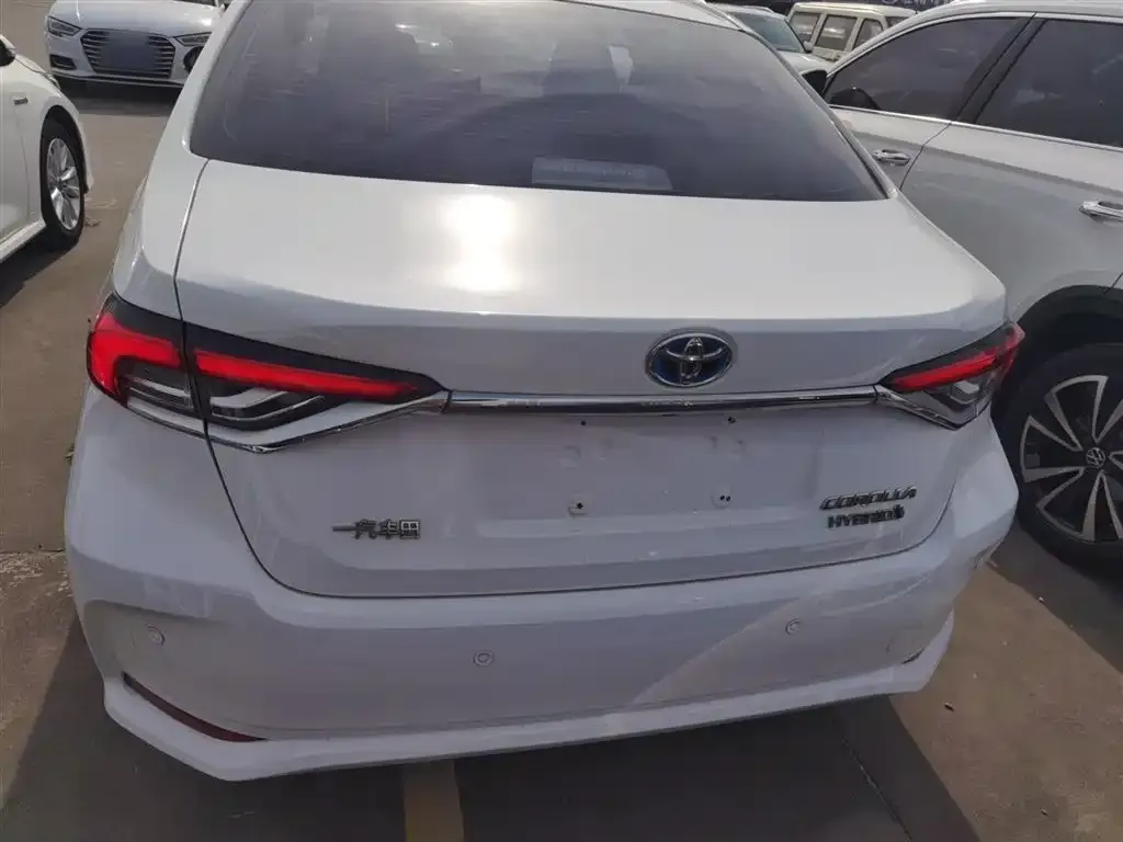 Toyota Corolla 2022 из CN, фото 2